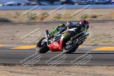 media/Oct-29-2022-CVMA (Sat) [[14c0aa3b66]]/Race 11 Amateur Supersport Open/